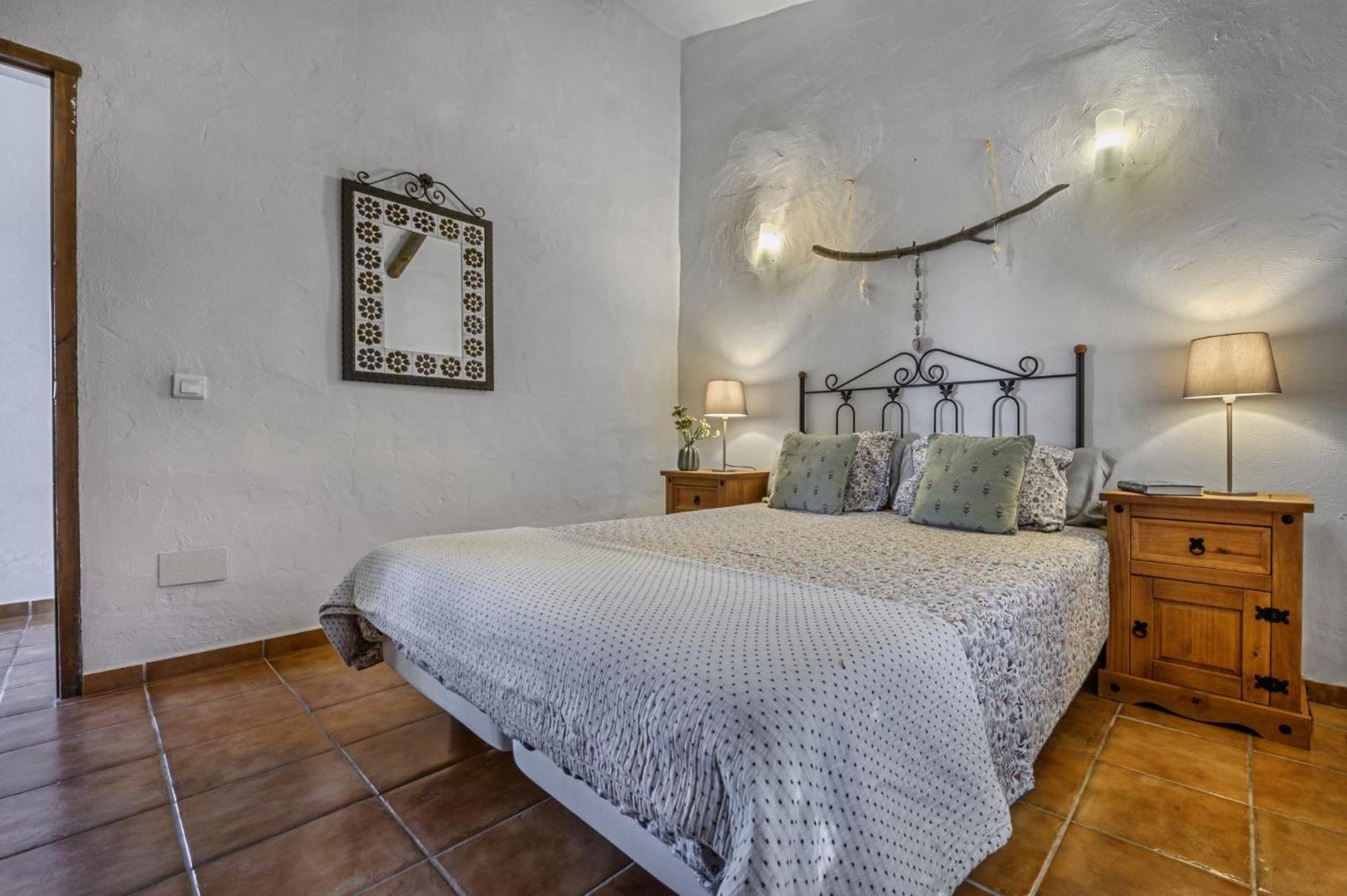 Casa Lobera Casas Rurales Canillas de Aceituno Ngoại thất bức ảnh